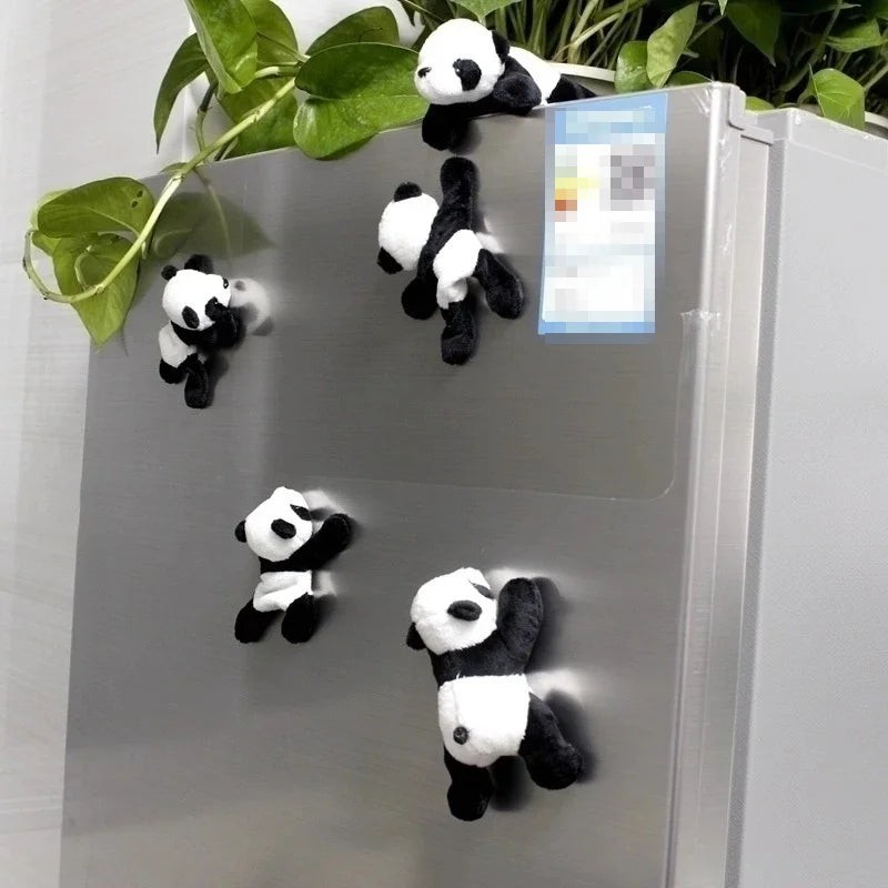 Lindos Imanes de Panda de Peluche – Decoración Suave para Refrigerador y Pizarras