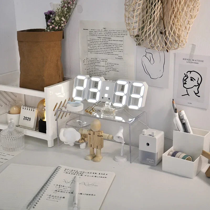 Reloj Digital 3D LED Moderno – Pantalla de Brillo Ajustable y Modo Nocturno para Recámara