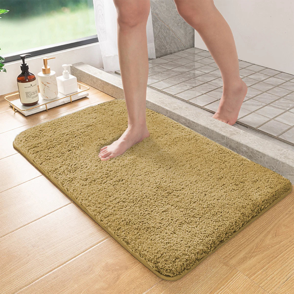 Alfombrilla de baño absorbente peluda para limpiar los pies en la ducha, inodoro o entrada